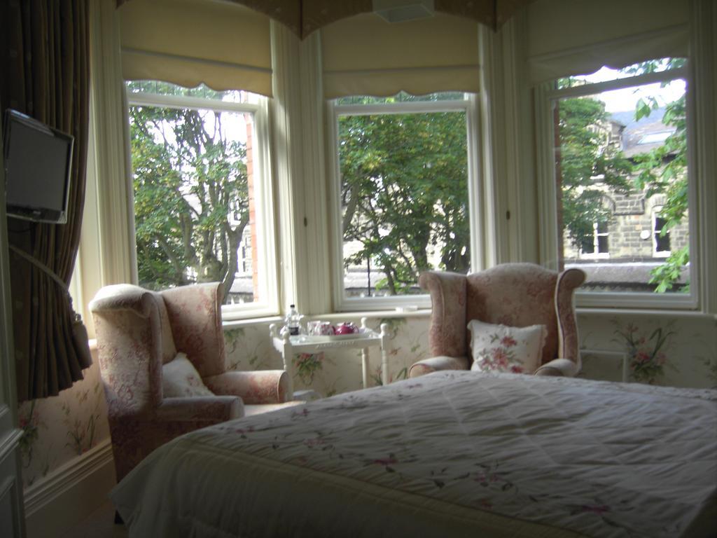 April House Guest house 4*