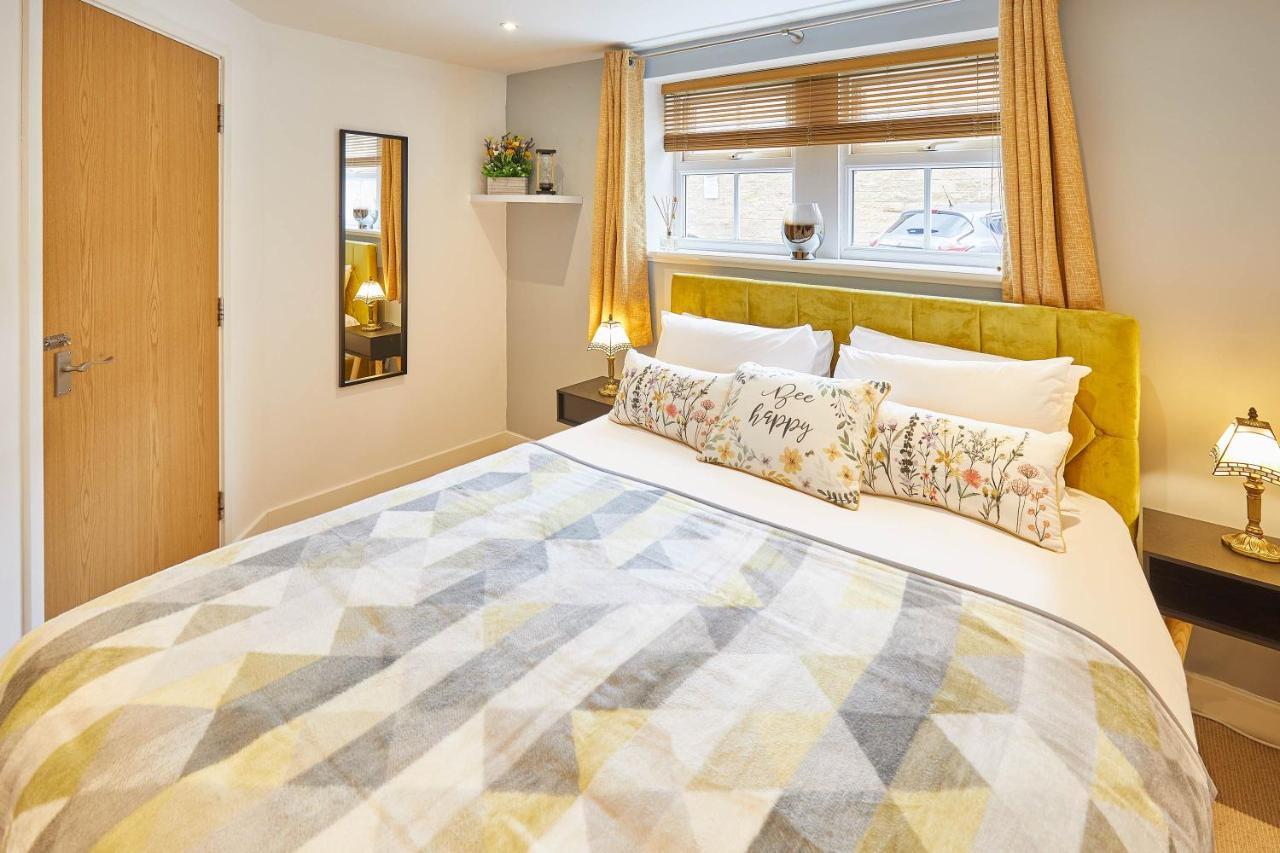 Host & - Mowbray Apartment Harrogate