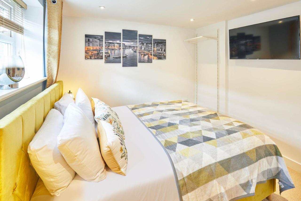 Apartment Host & - Mowbray *