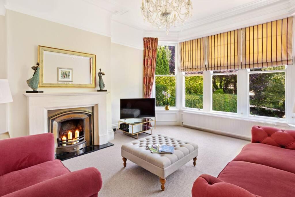 Apartment Townhouse With Parking Harrogate