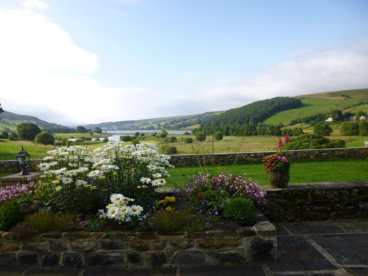 Relaxing Getaway, With Outstanding Views