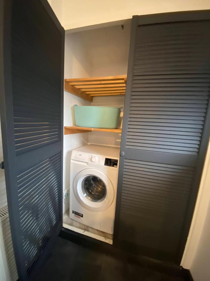 Apartment Gorgeous Town Center 3 Bedroom Self Contained For 1-5 People