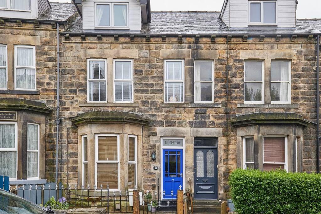 The Cheltenham, Stylish 1-bed Victorian * Harrogate