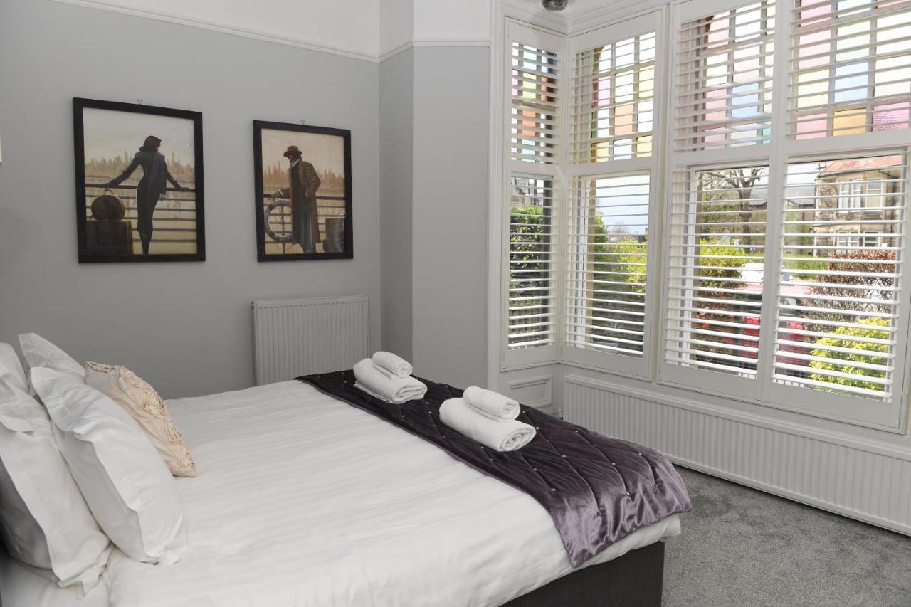 - Courtyard Mews - Garden Apartment *