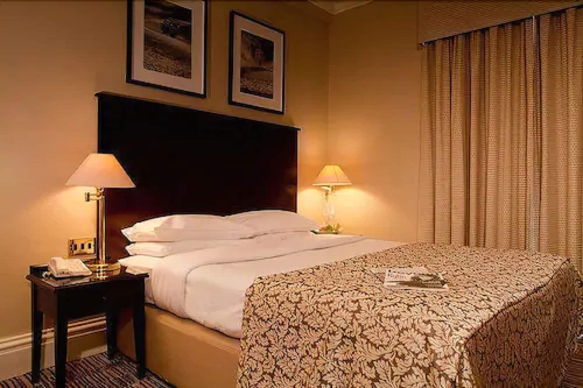 Old Swan Hotel 4*
