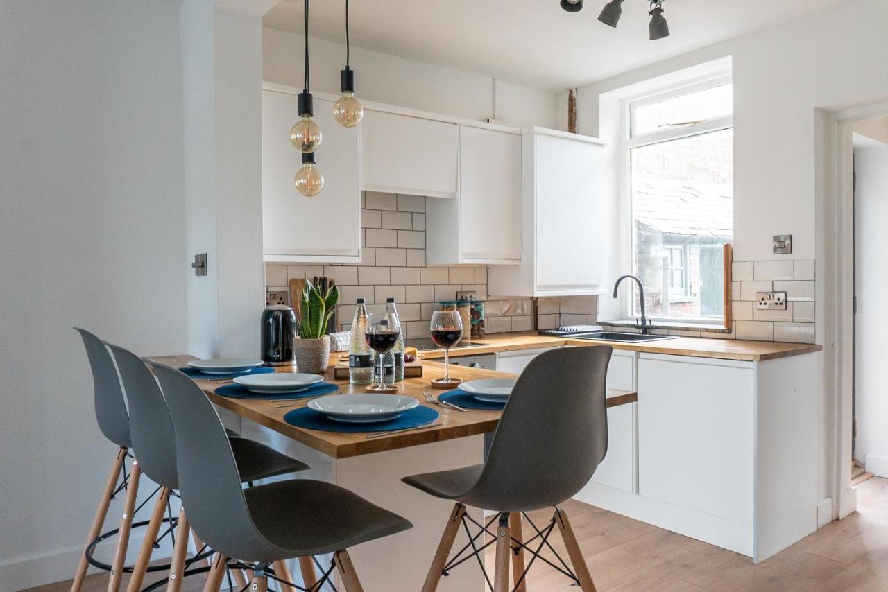 Holiday home Elmwood - *