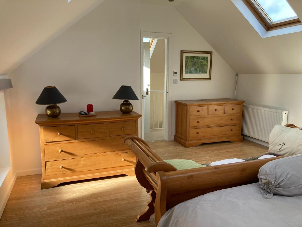 Coach House *
