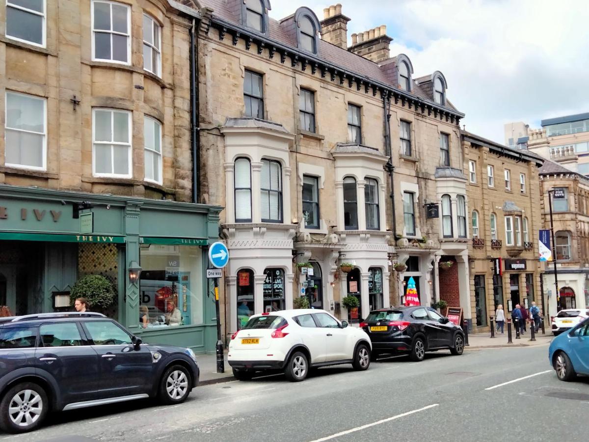 Apartment Montys Luxury In Harrogate