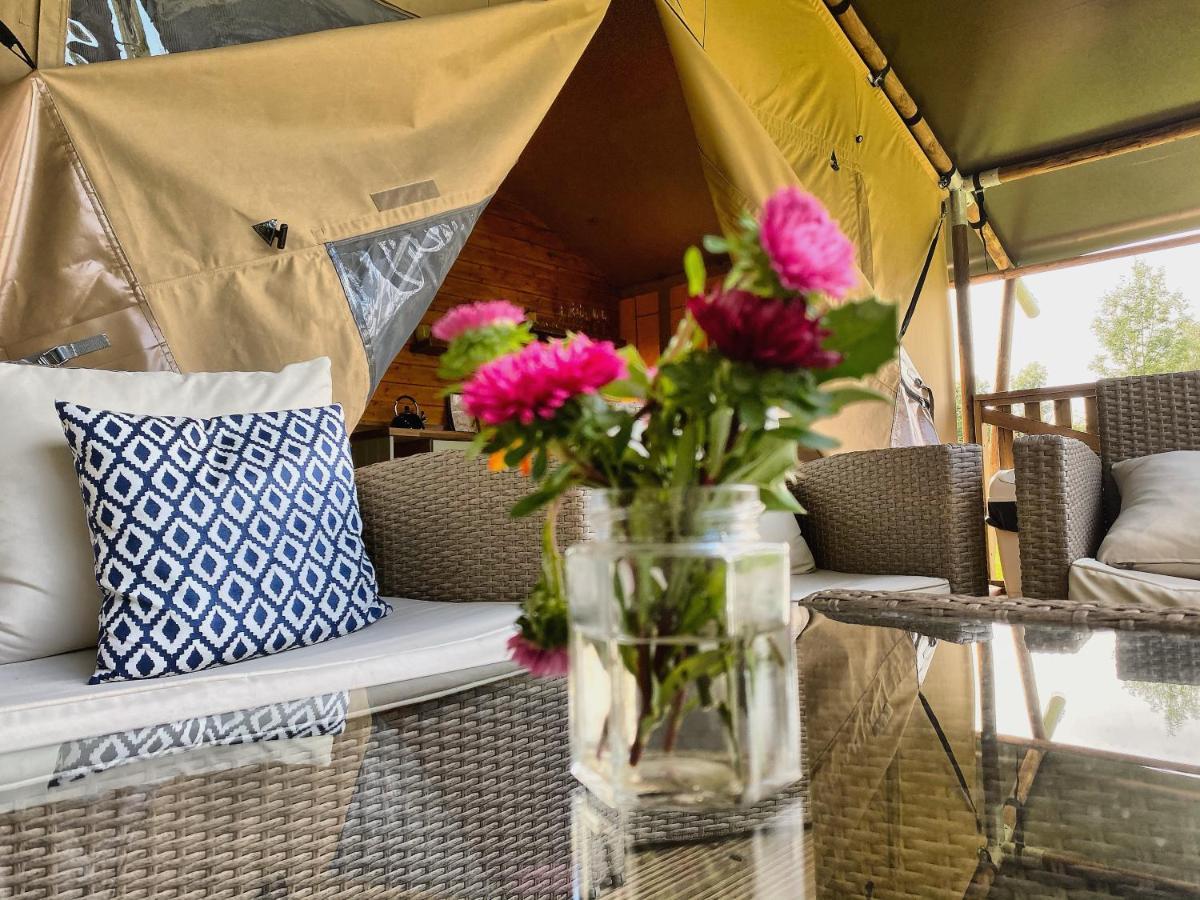 Luxury tent Little North Field