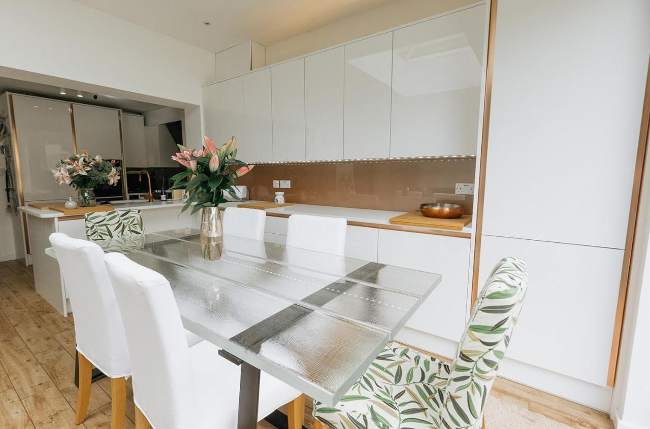 Swinton House - Beautiful 3 Bed House In Harrogate, North Yorkshire Holiday home *