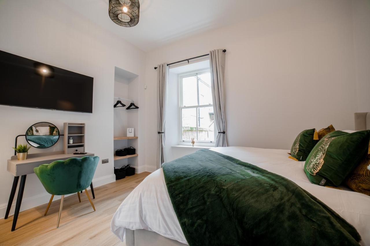 York Place One Apartment *