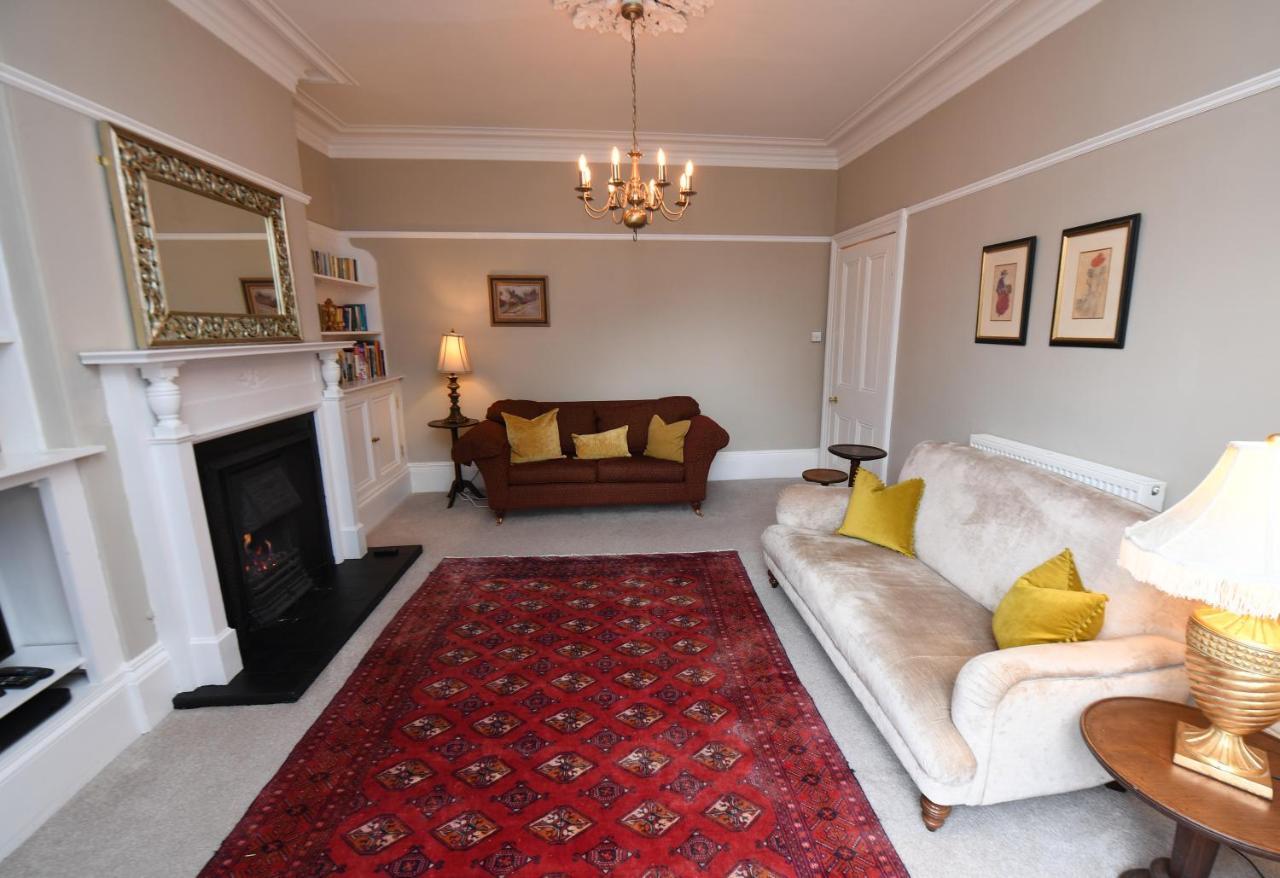 Apartment Self Catering - West End *