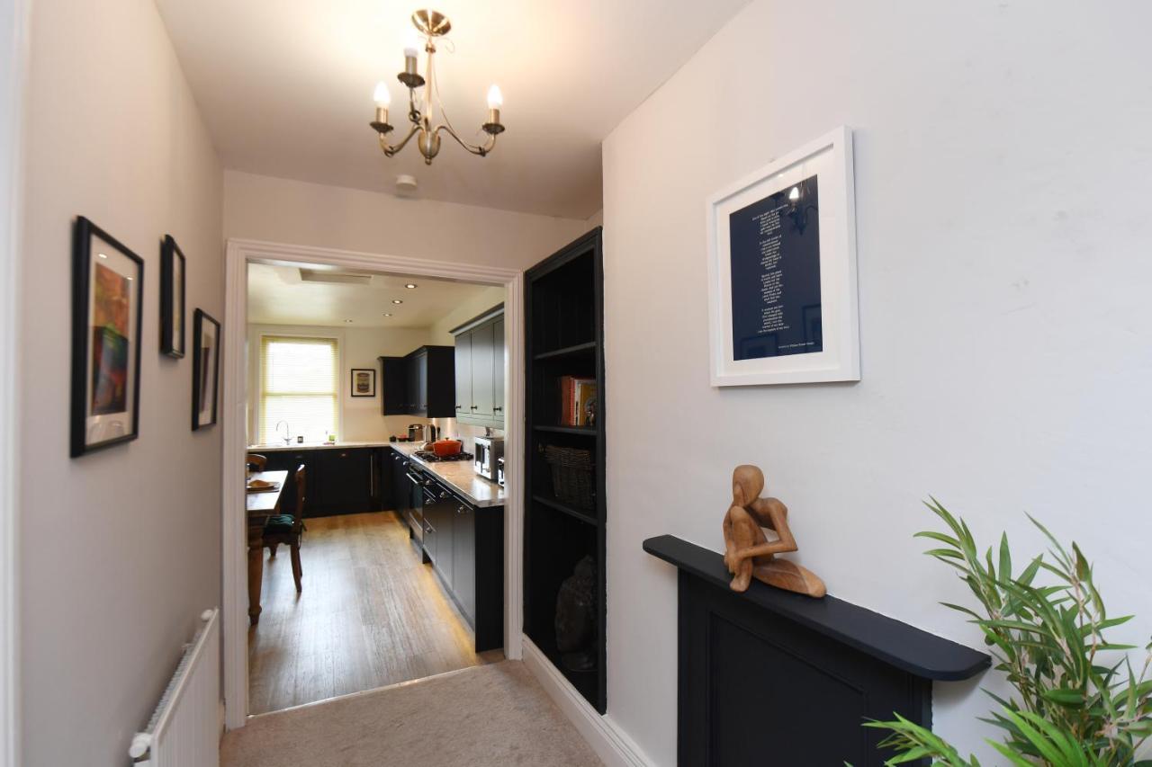 Self Catering - West End * Harrogate