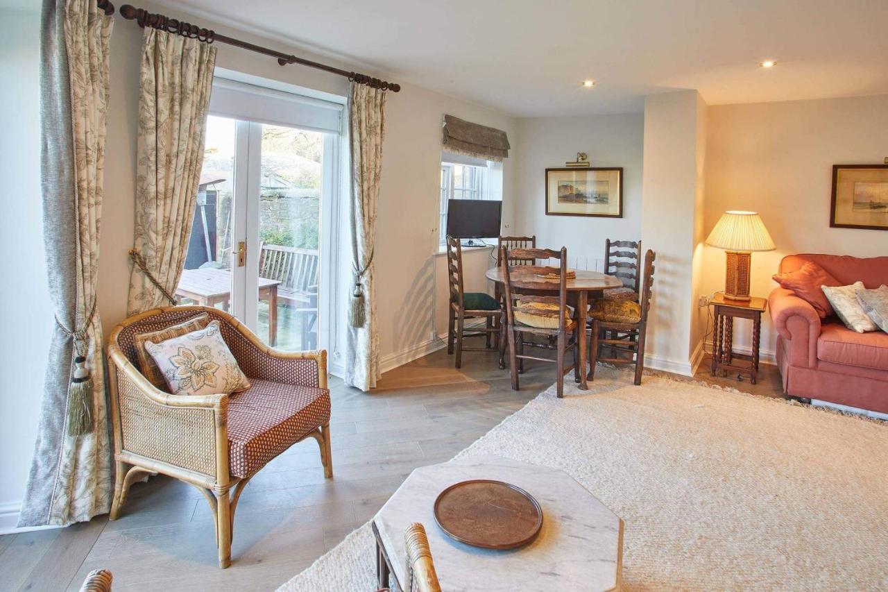 Host & - Tithe * Harrogate