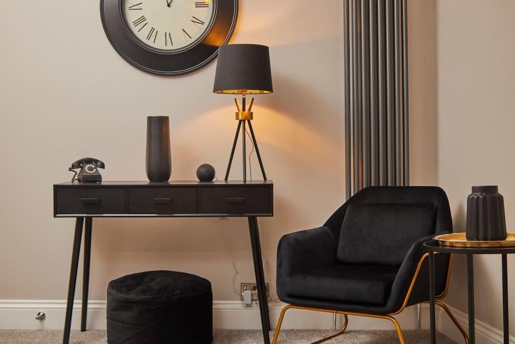 The Swan - Free Parking Apartment