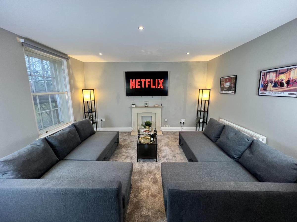 Luxurious Penthouse With Free Parking