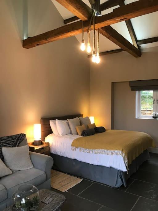 Luxury Barn Conversion At Rudding Holiday home