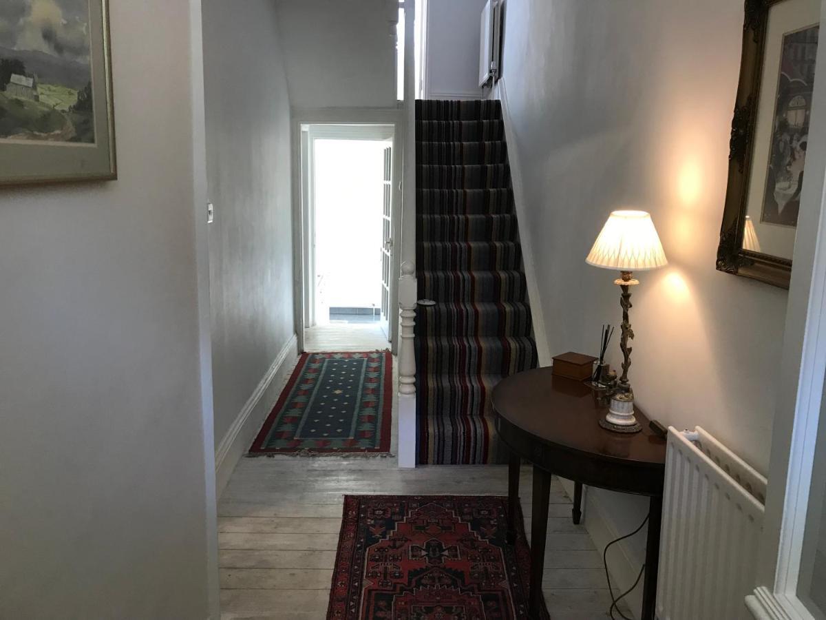 Carlton House - Spacious 4 Bed Victorian Townhouse Holiday home Harrogate