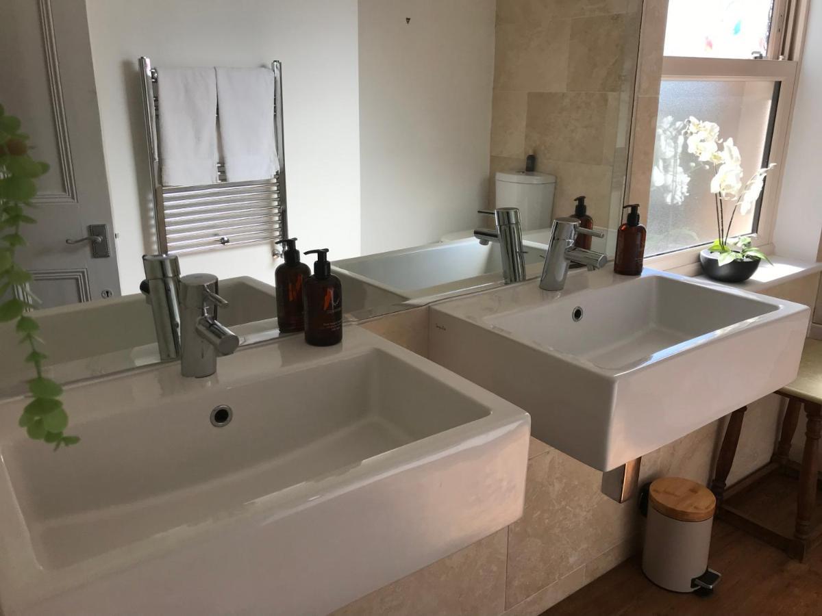 Holiday home Carlton House - Spacious 4 Bed Victorian Townhouse