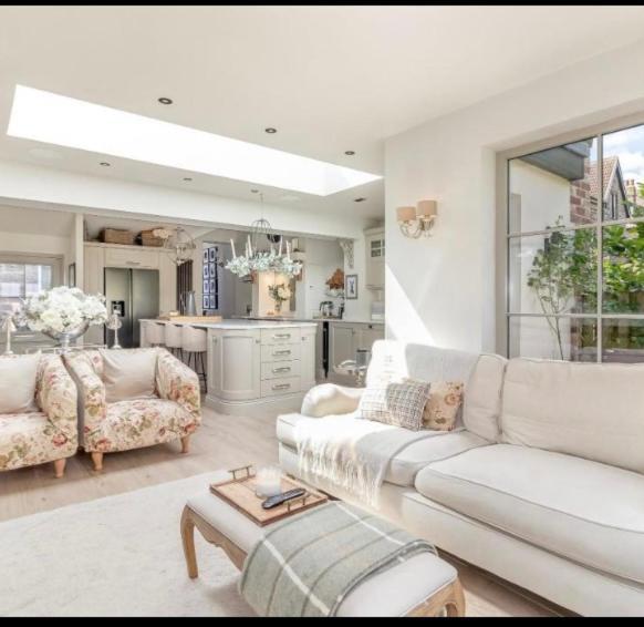 Private - 3 Bedrooms
