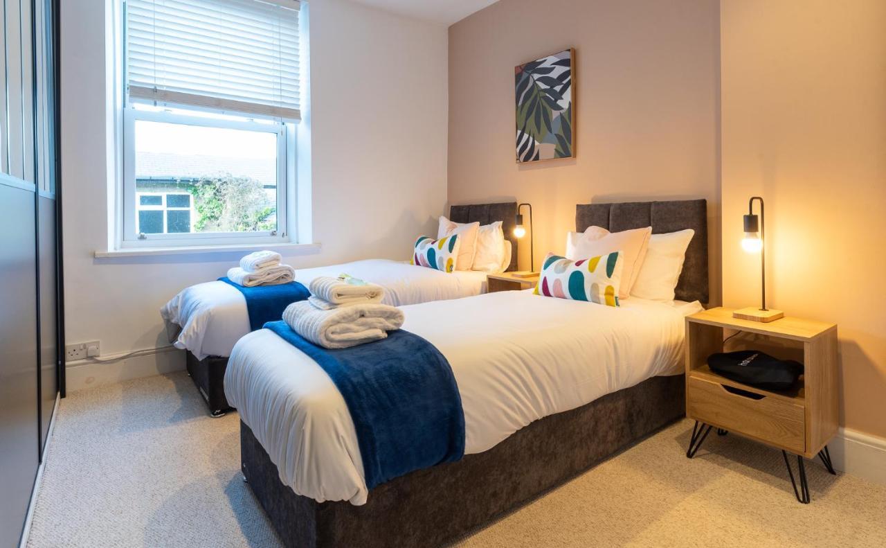 Beautiful 3 Bedroom Townhouse Harrogate