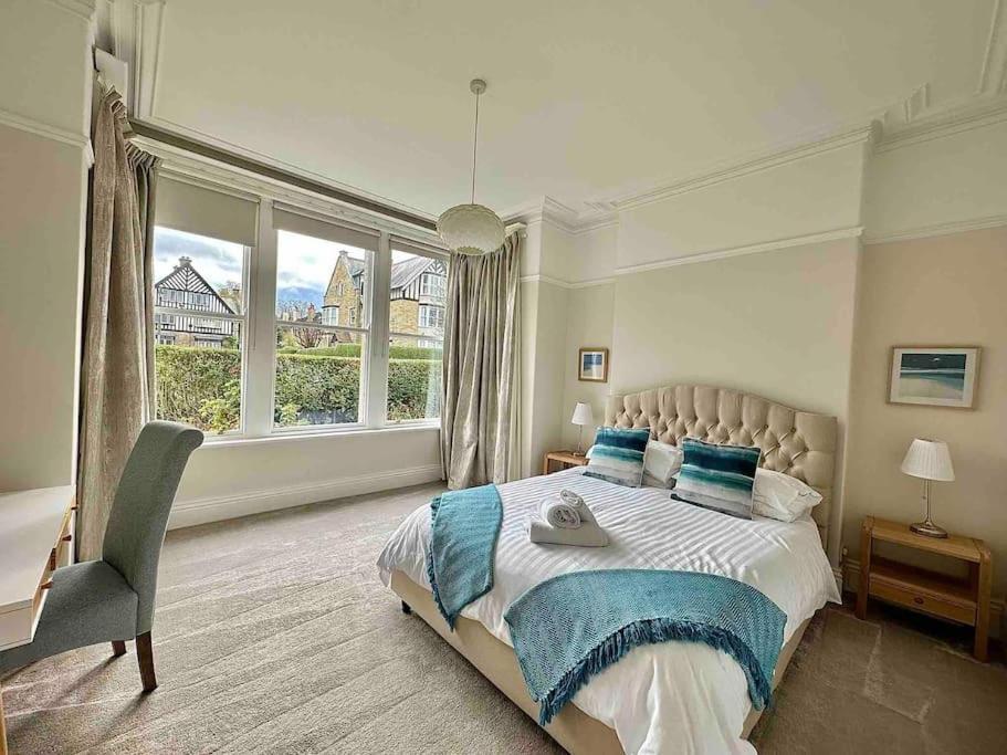 Garden Apartment, With Parking Apartment *