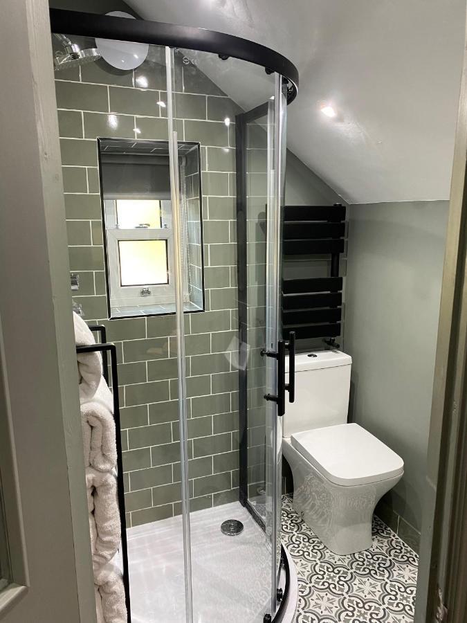 Shelbourne House 4* Harrogate