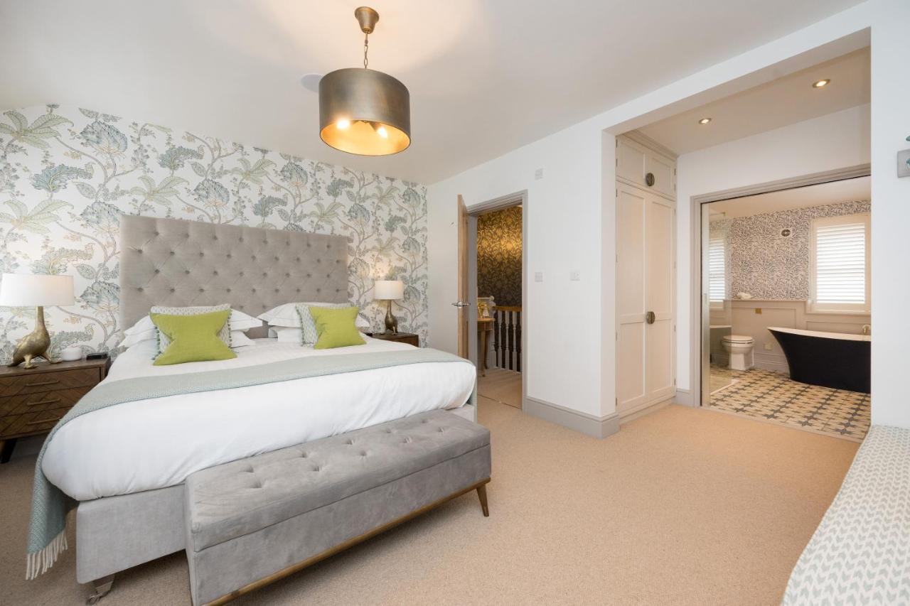 Townhouse By Serviced