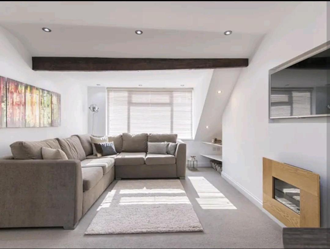 The Loft At Mayfield, Apartment