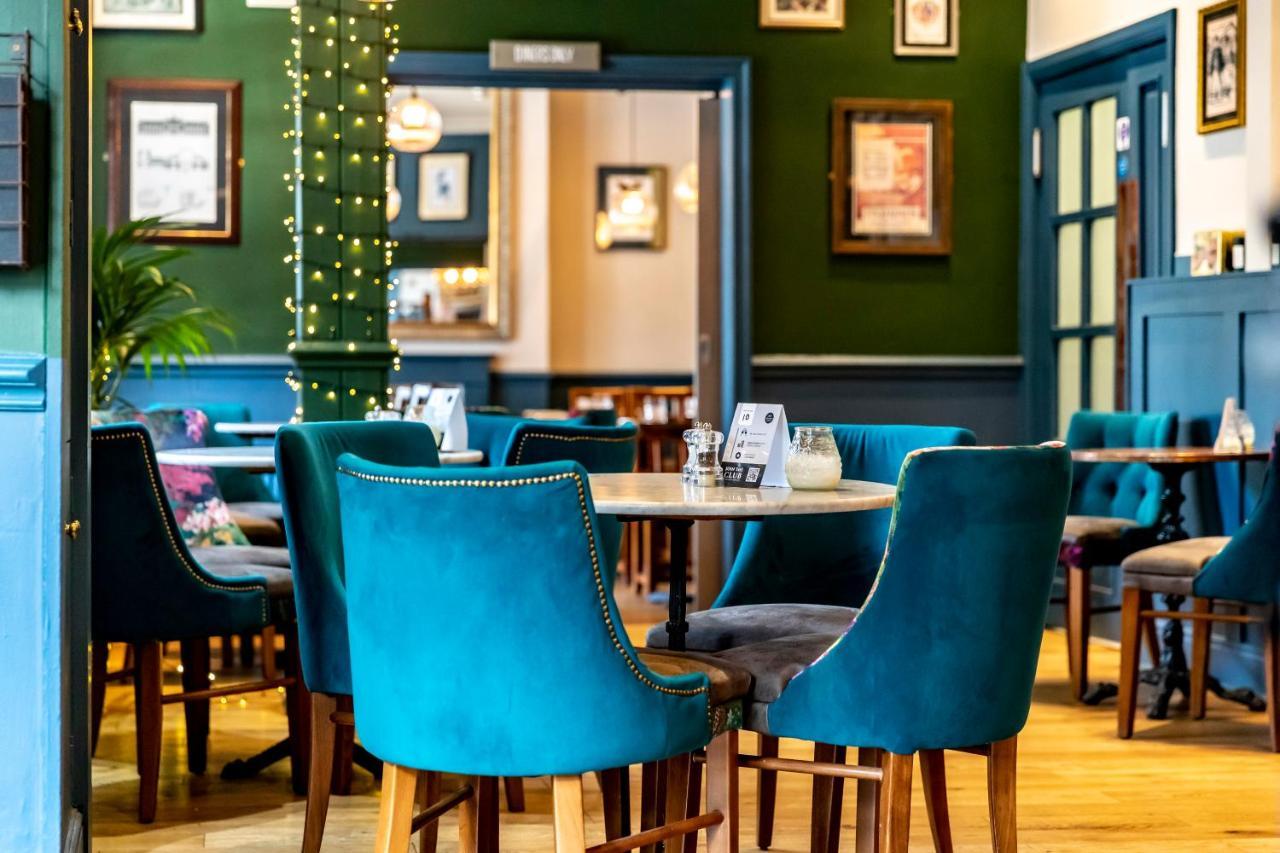 The At Cheltenham Parade 4* Harrogate