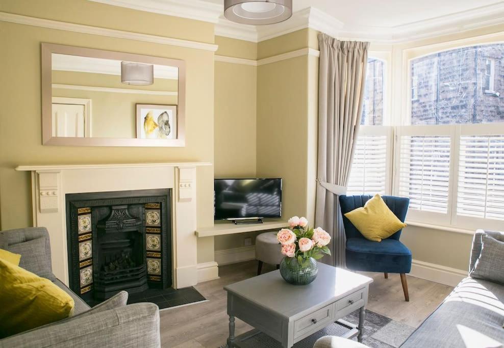 Valley Road, Fabulous 4 Bedroom House Holiday home