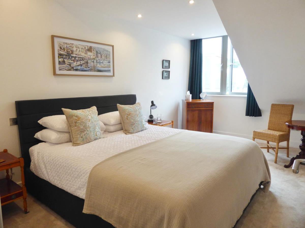 Apartment Springfield Court 12