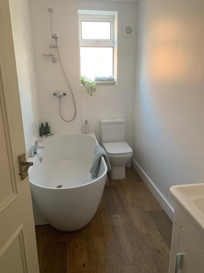 Apartment The Bs Cycle, 4 Bedroom, 2 Bathroom, House In Centre Harrogate