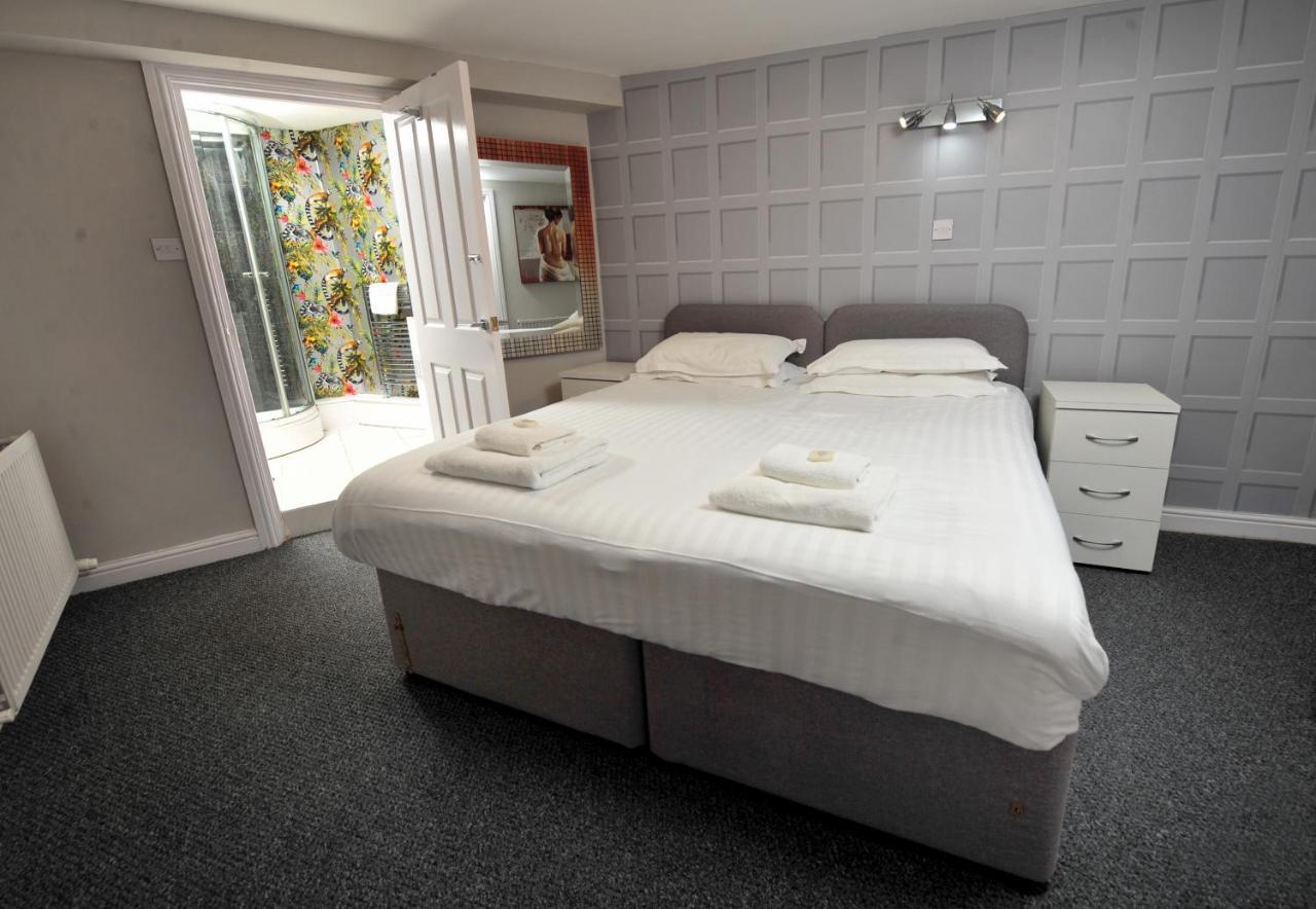 - Strawberry One - Private Parking * Harrogate