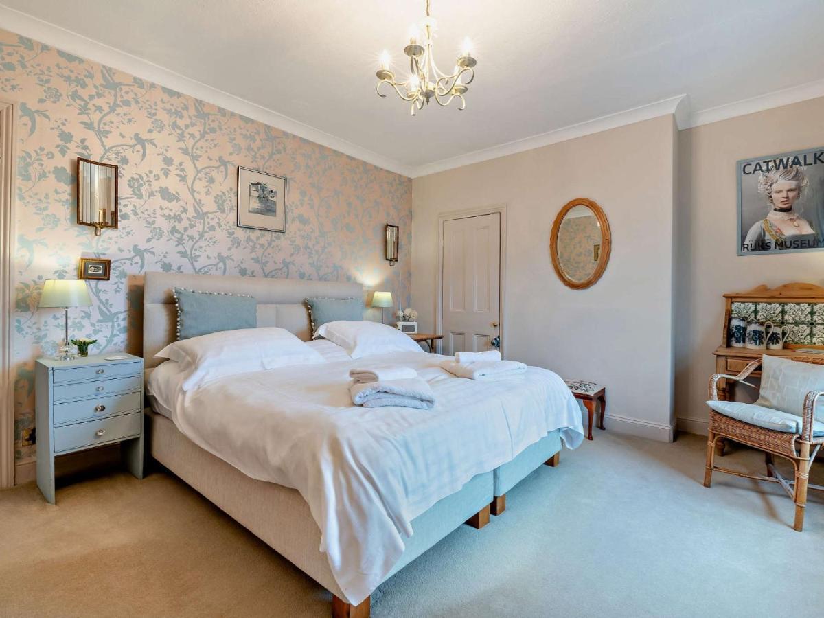 2 Bed In Hh037 Holiday home Harrogate