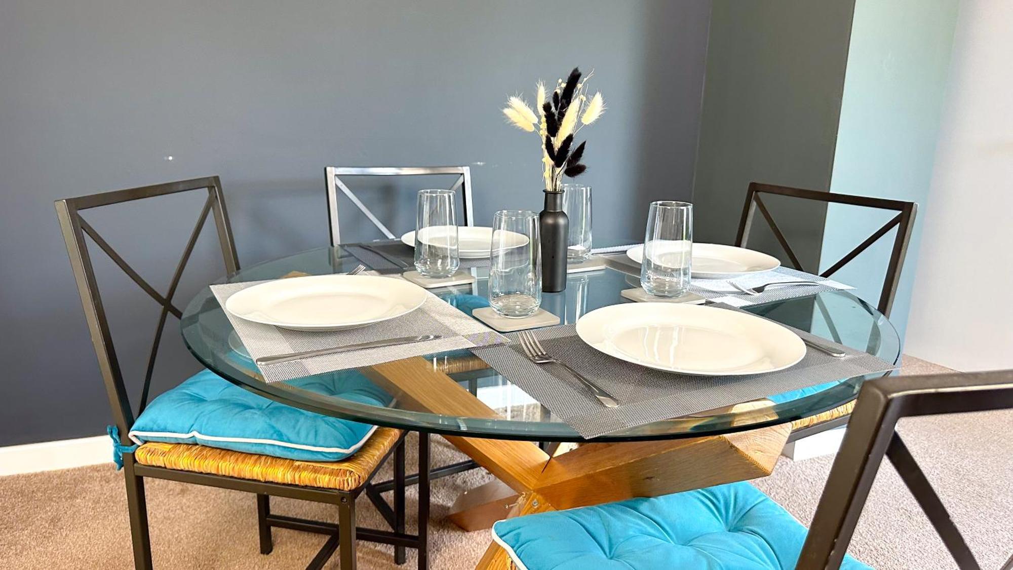 Apartment Huge Family House - Free Parking -