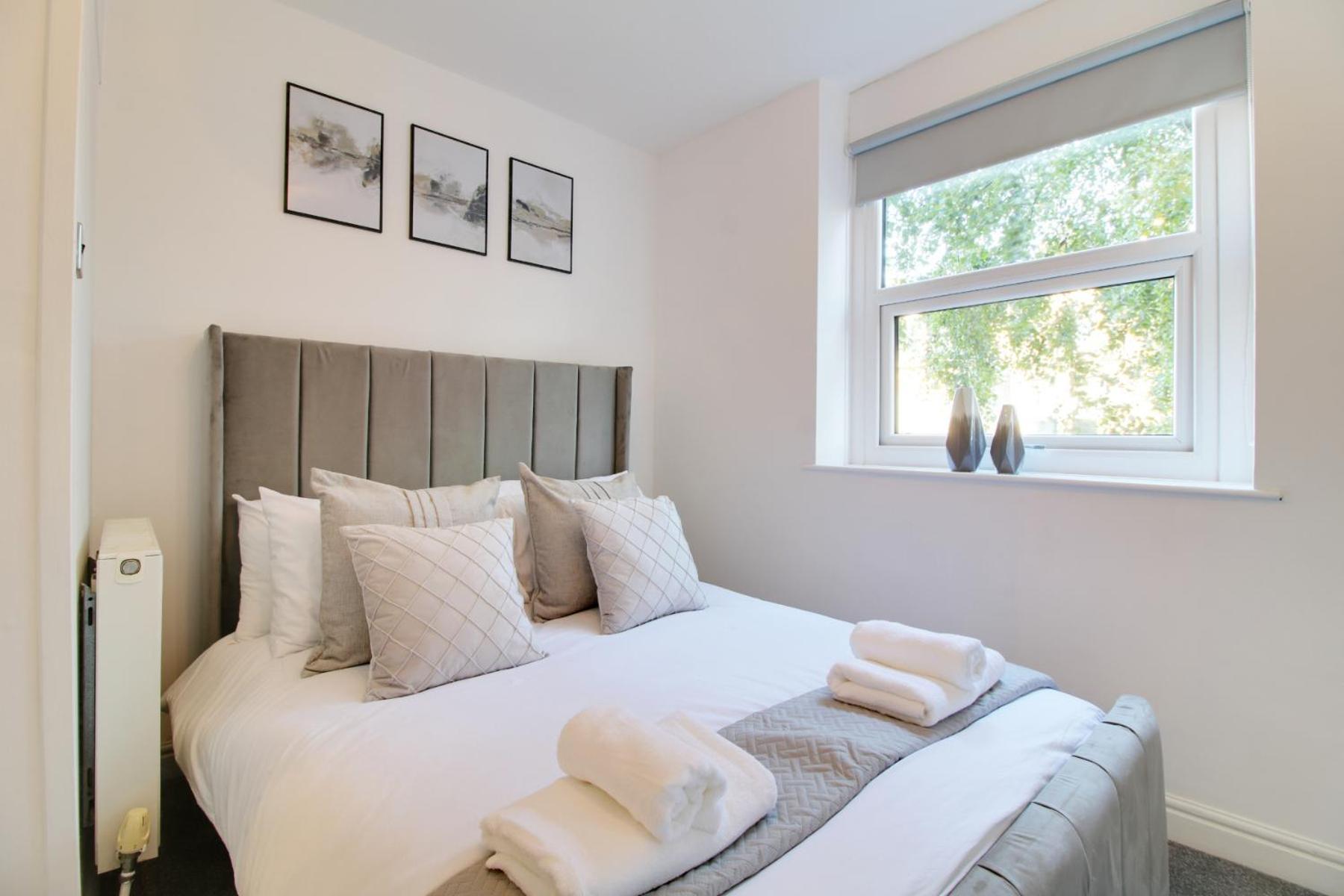 Modern Centre Apartment *