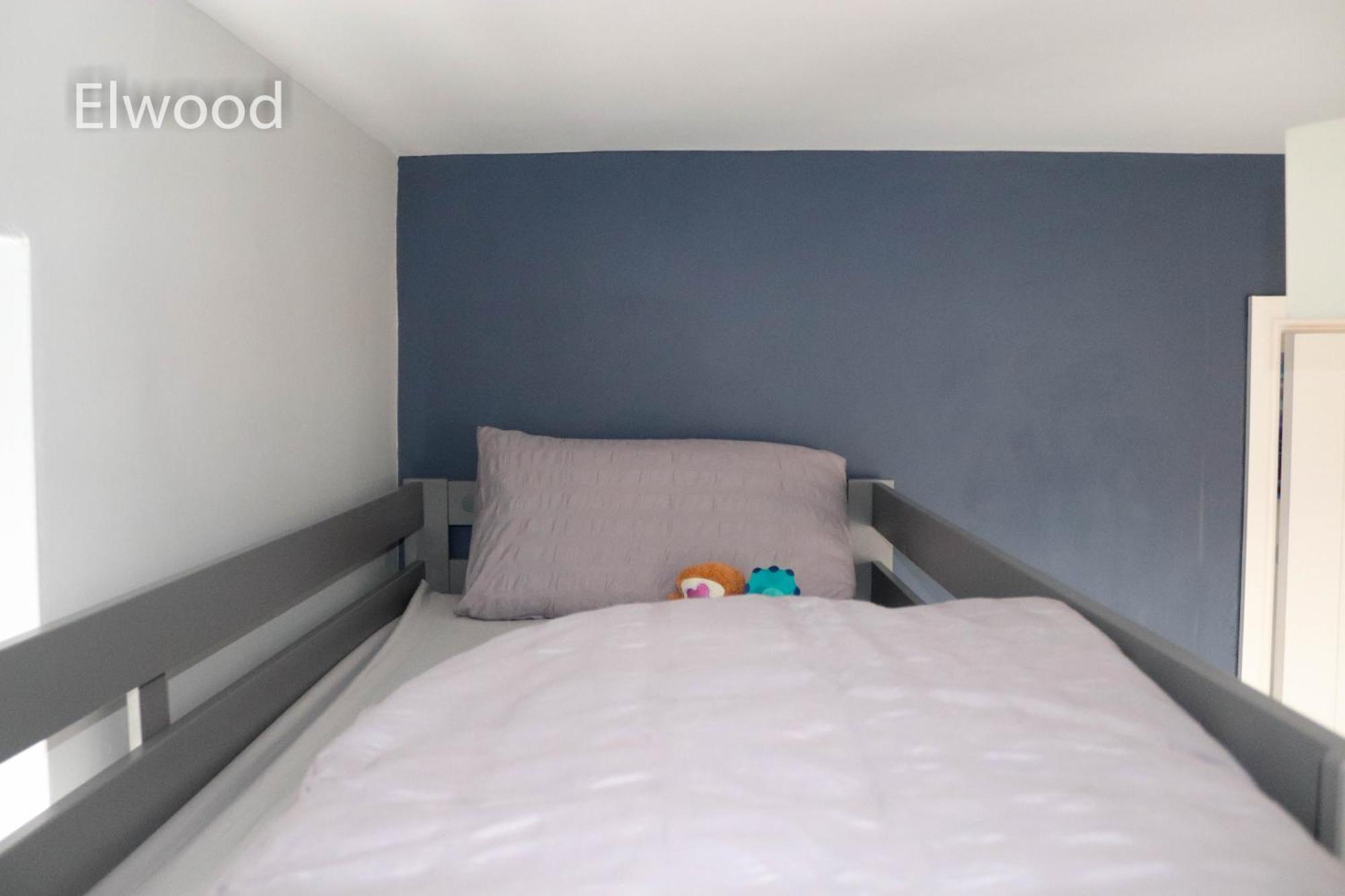 Elwood - Spacious Contemporary From In With Parking Harrogate
