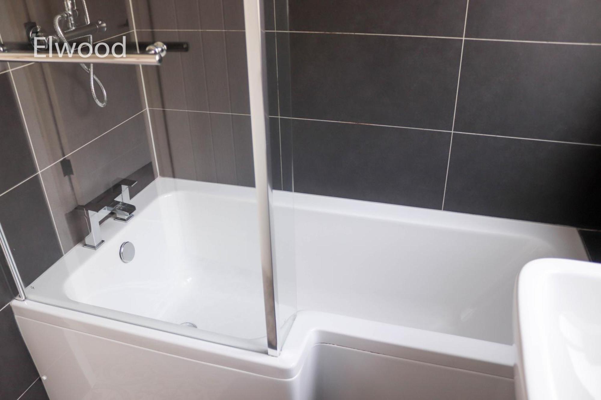 Holiday home Elwood - Spacious Contemporary From In With Parking *