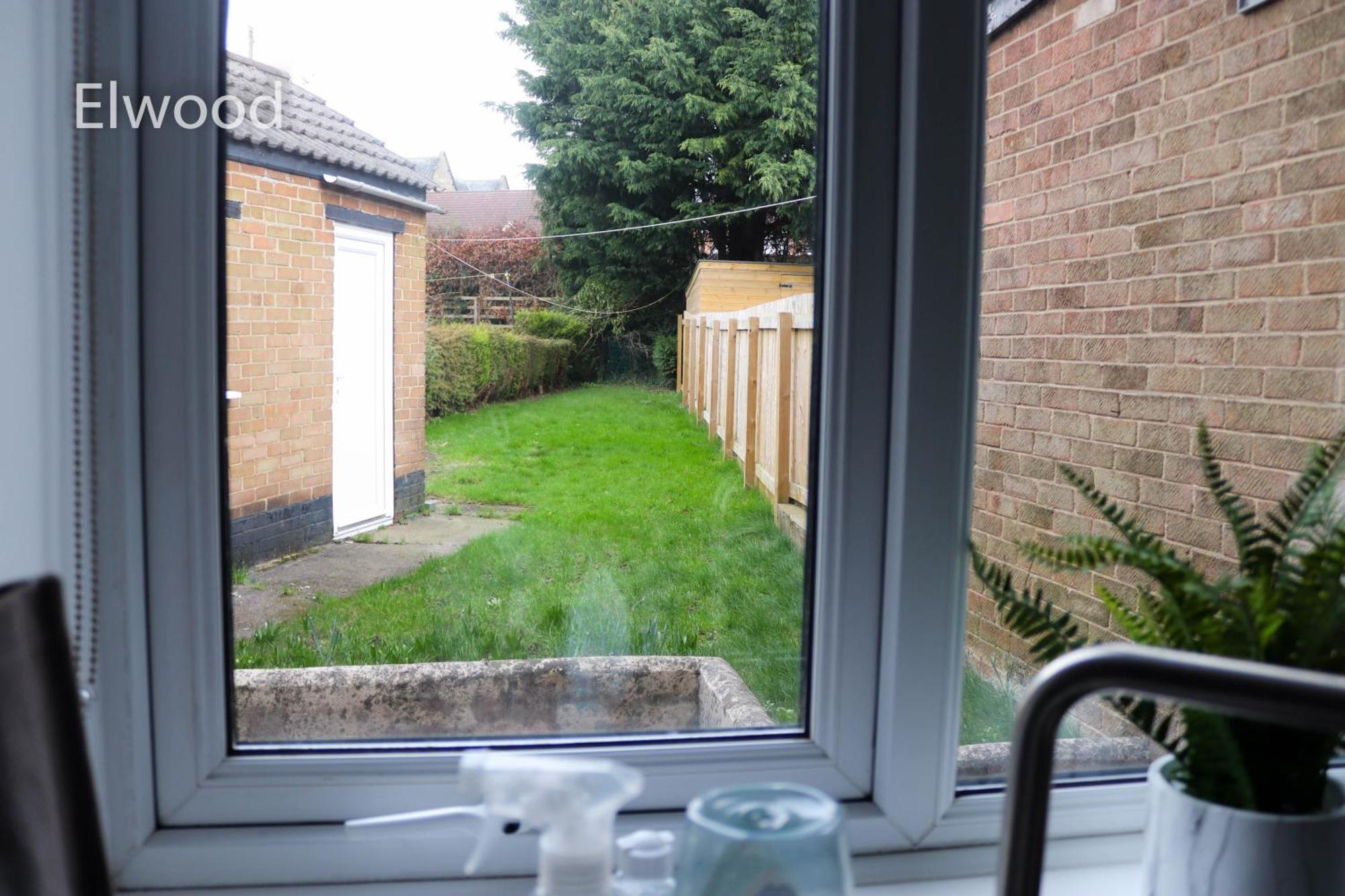Elwood - Spacious Contemporary From In With Parking Holiday home