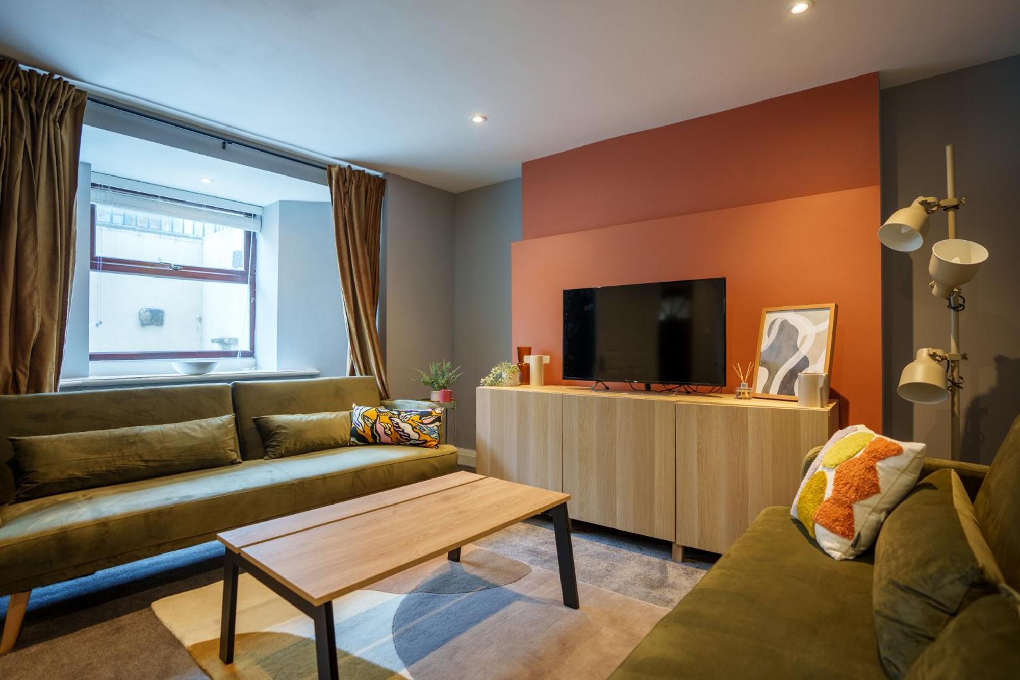 Apartment Hideaway - 2 Bed Near Station And Conference Centre Harrogate