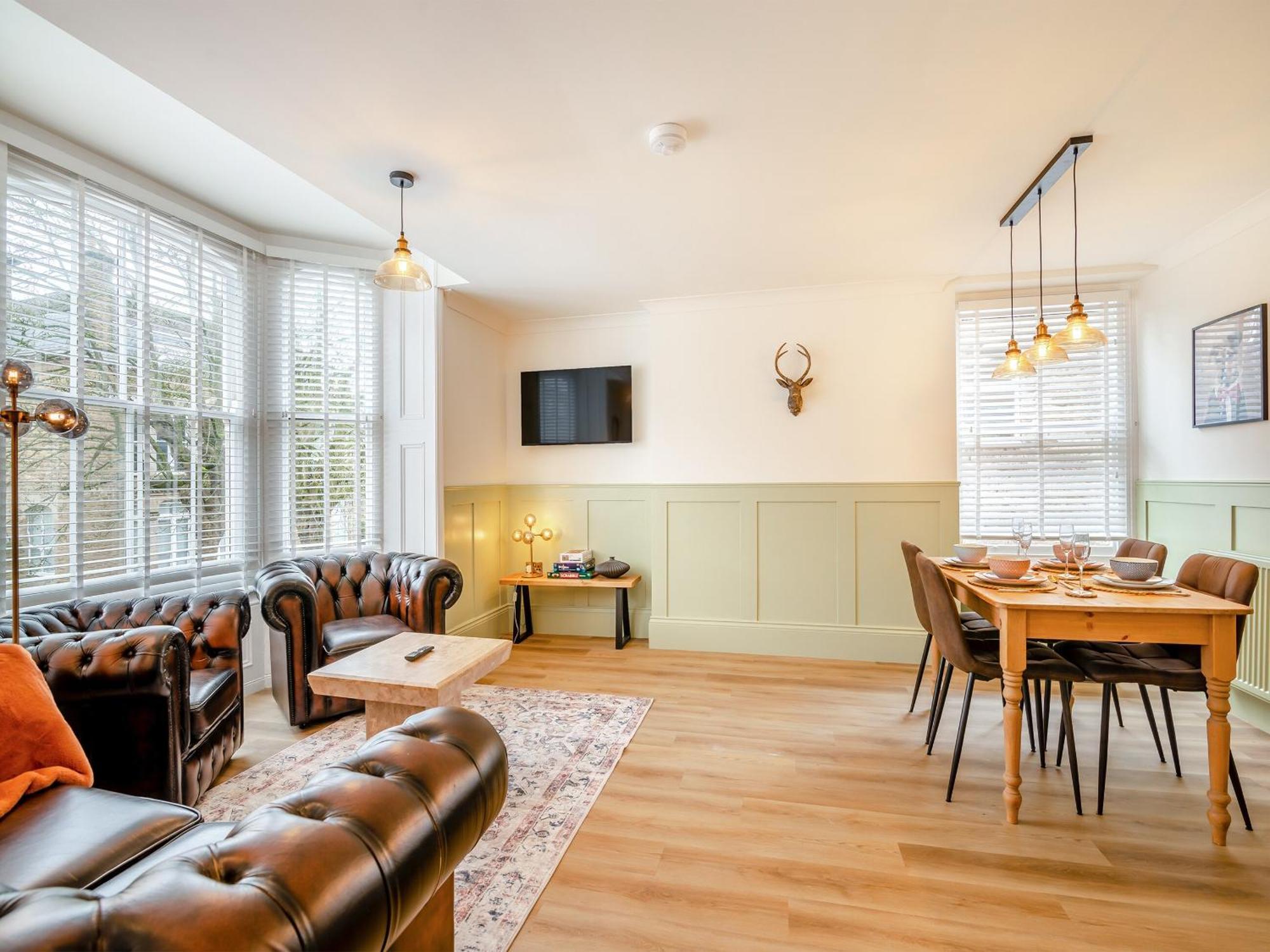 Bettys Townhouse-uk45308 Holiday home Harrogate