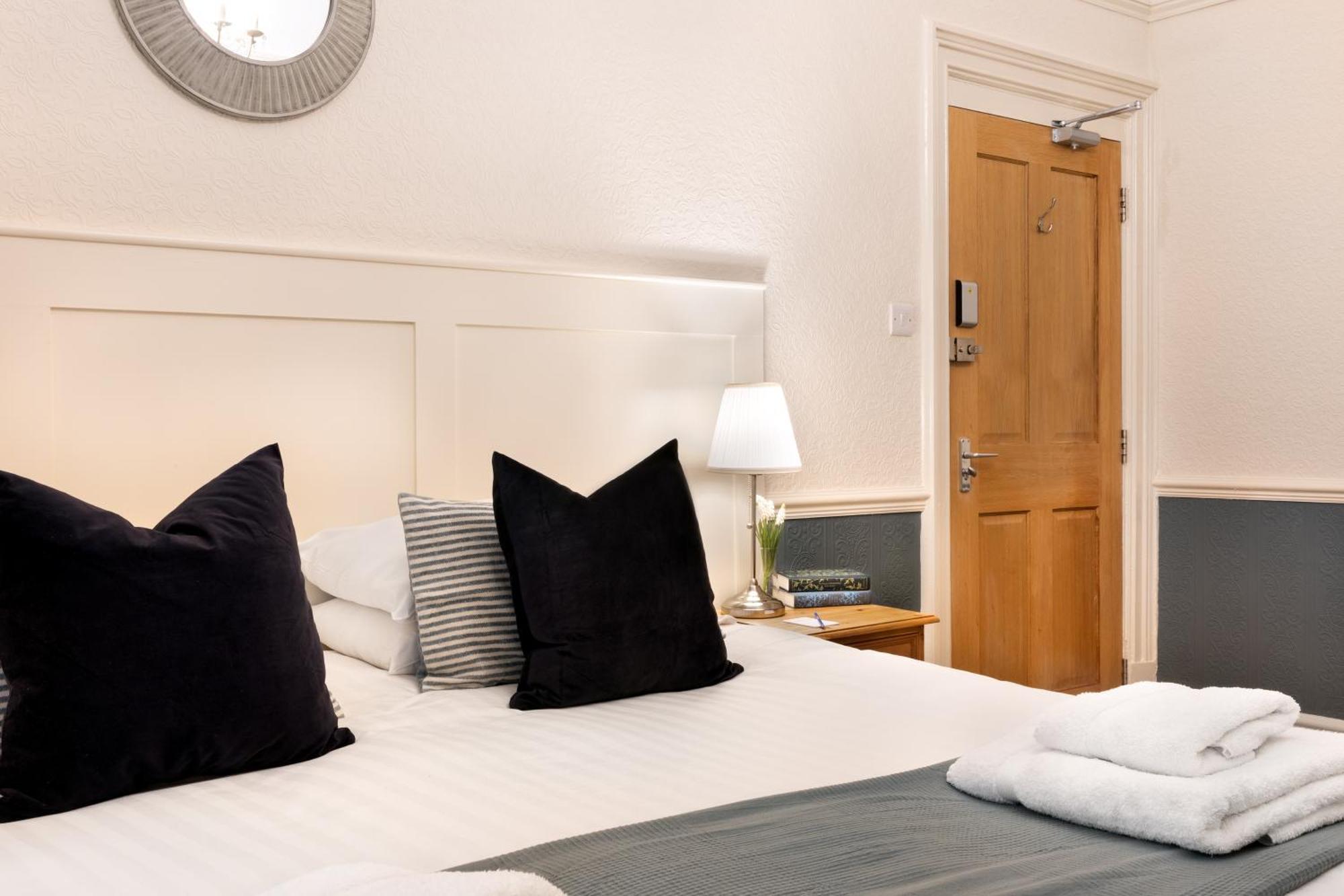 Guest house Fountains Guest House - Harrogate Stays Harrogate