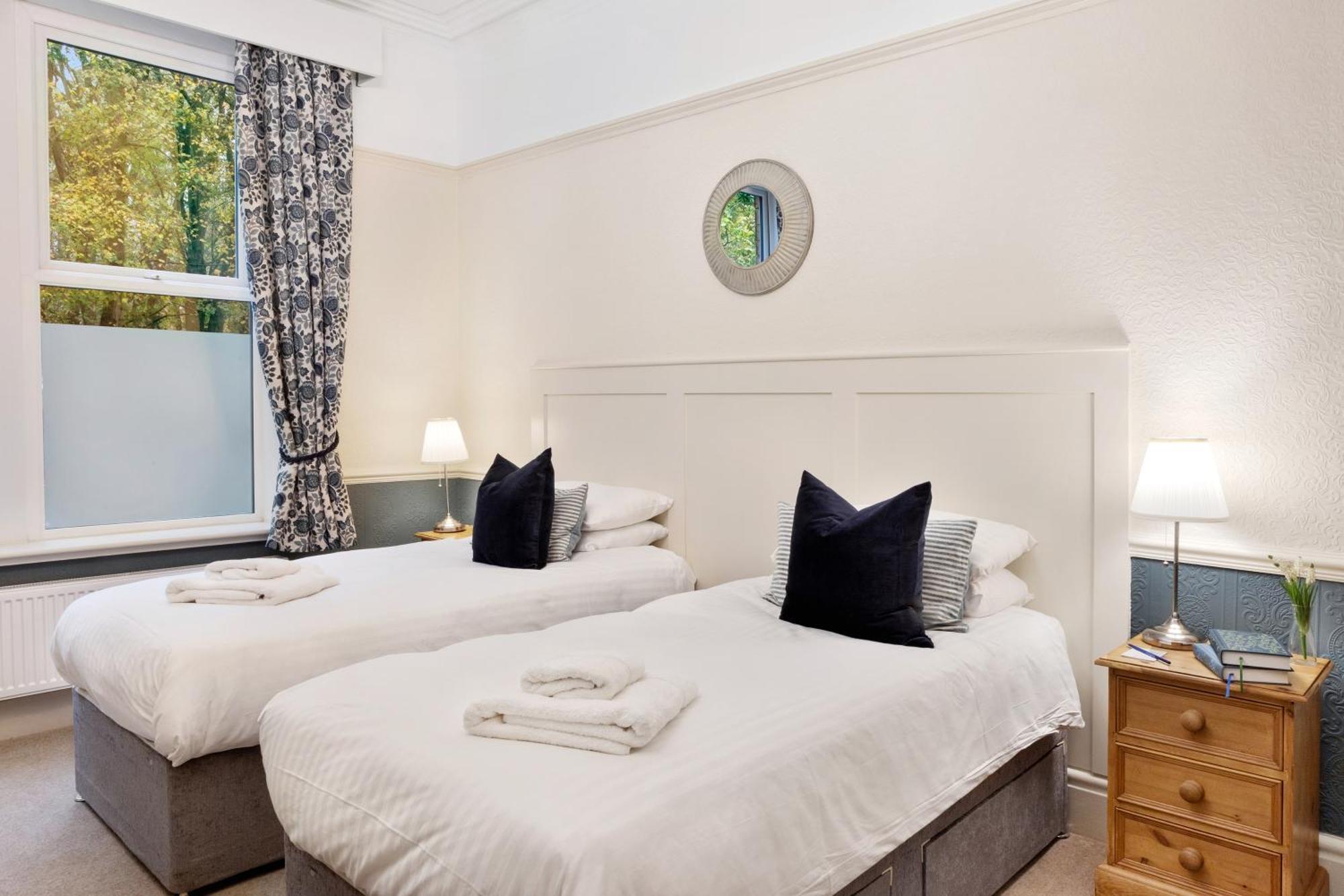 Fountains Guest House - Harrogate Stays 4* Harrogate