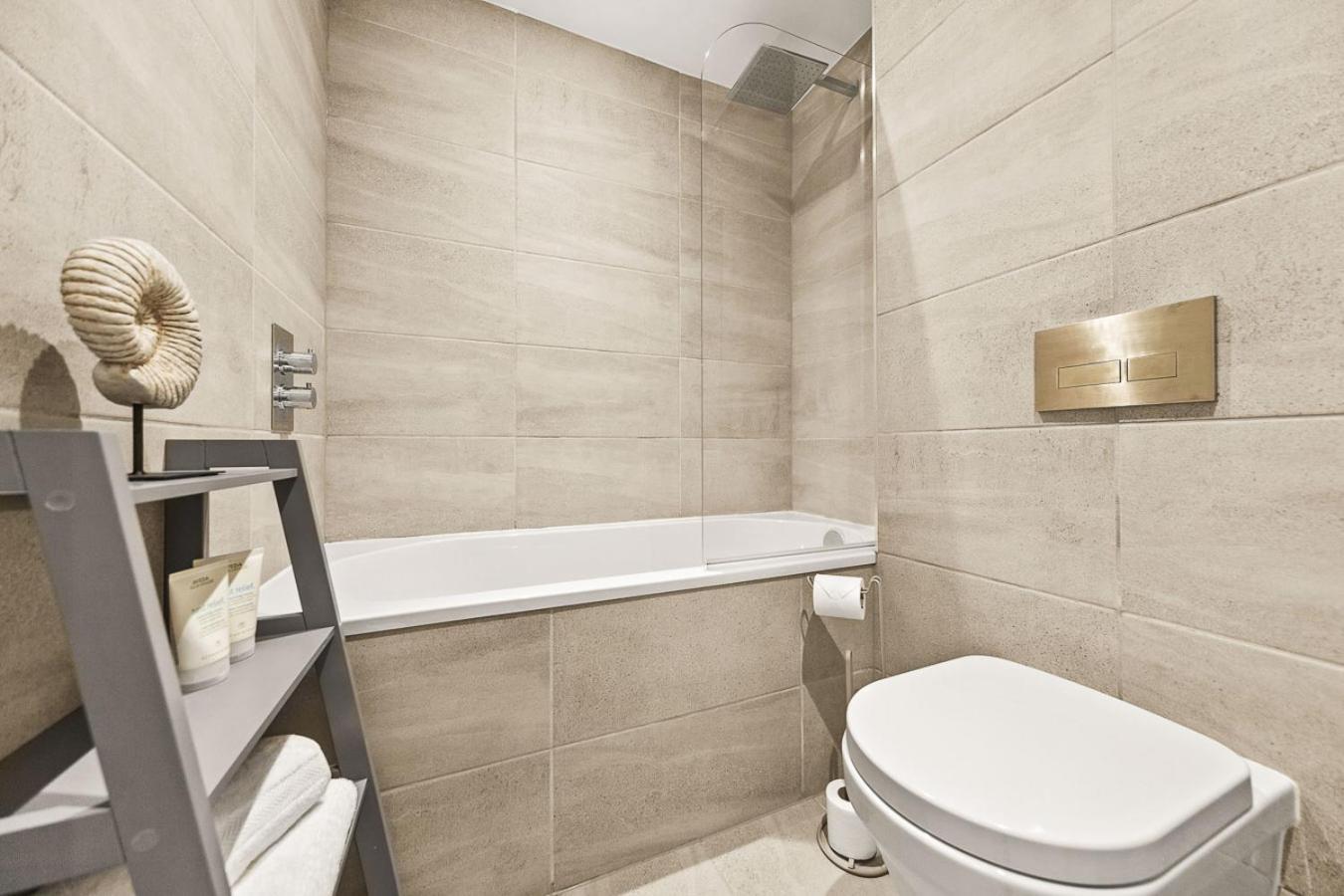 Apartment Atlas House Five *