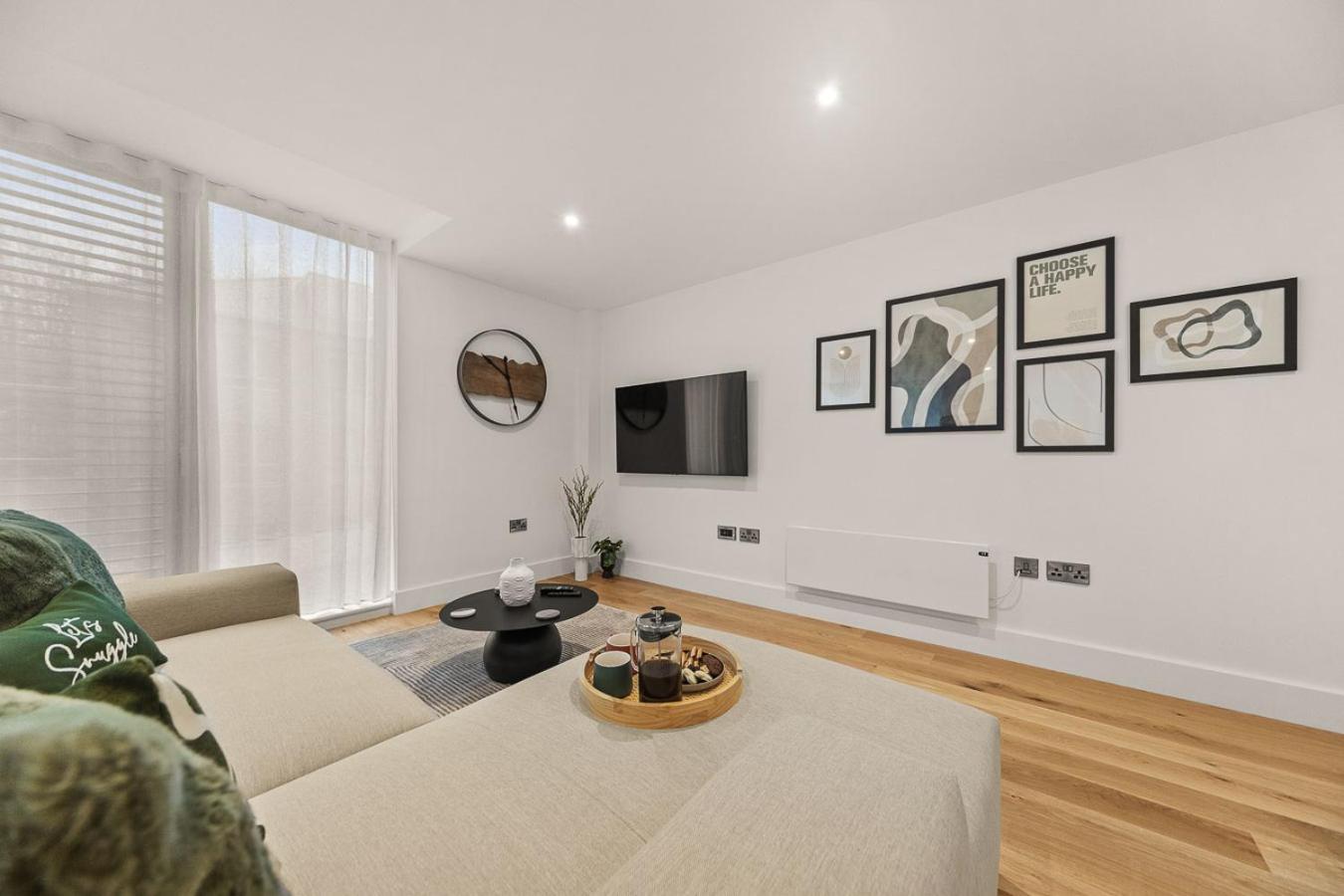 Apartment Atlas House Five *