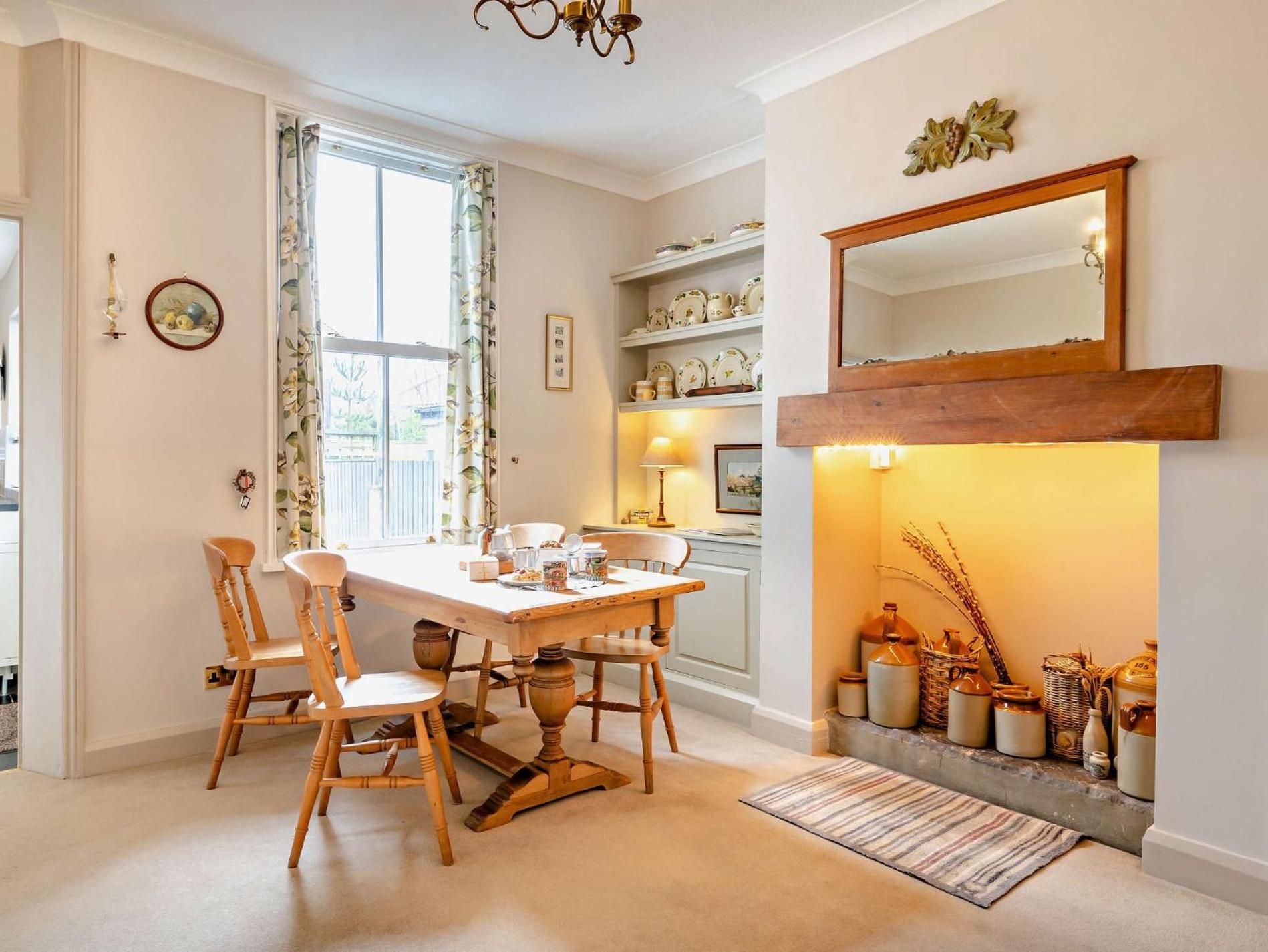 2 Bed In Hh037 * Harrogate