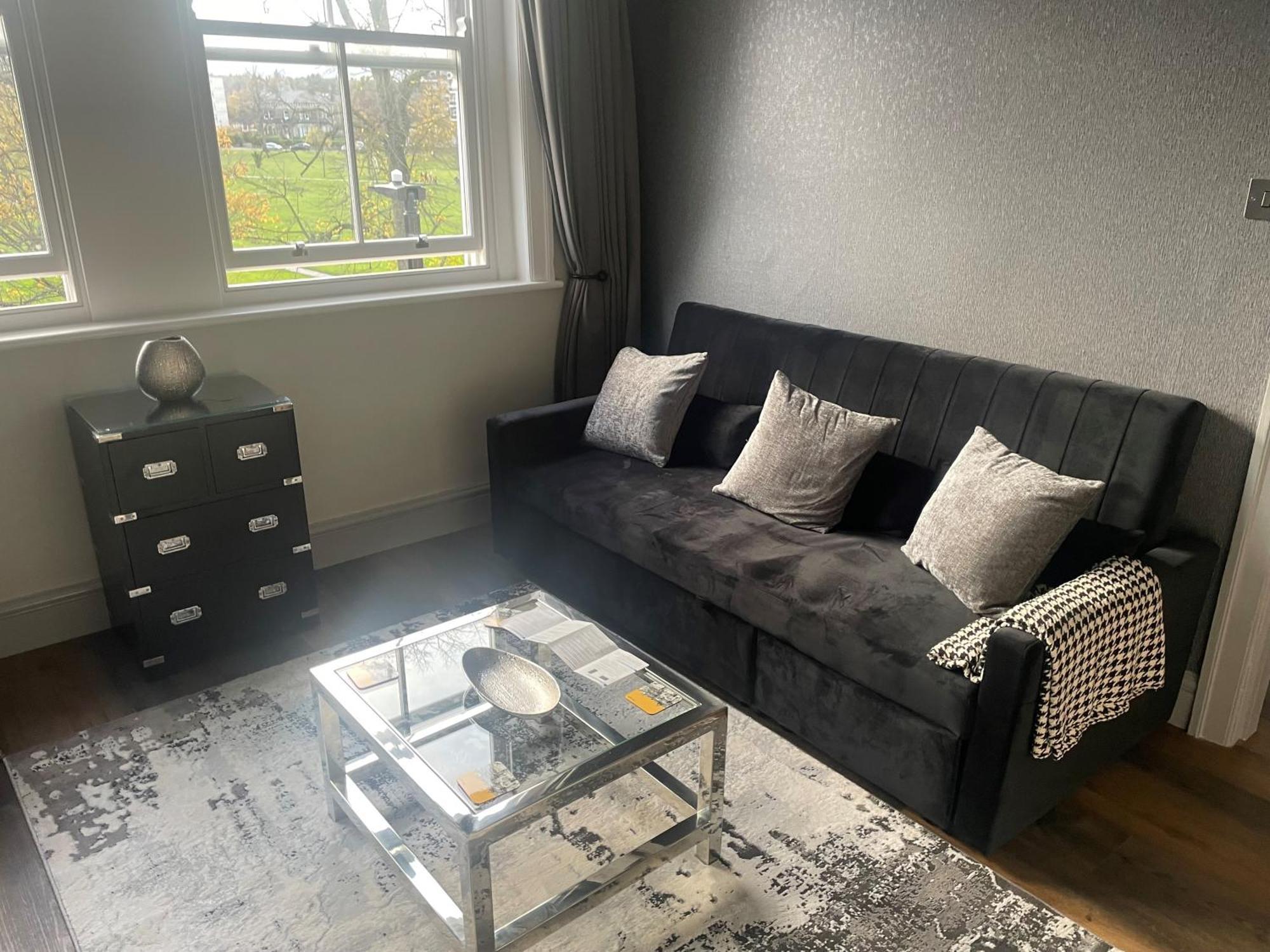 The West Park 4*