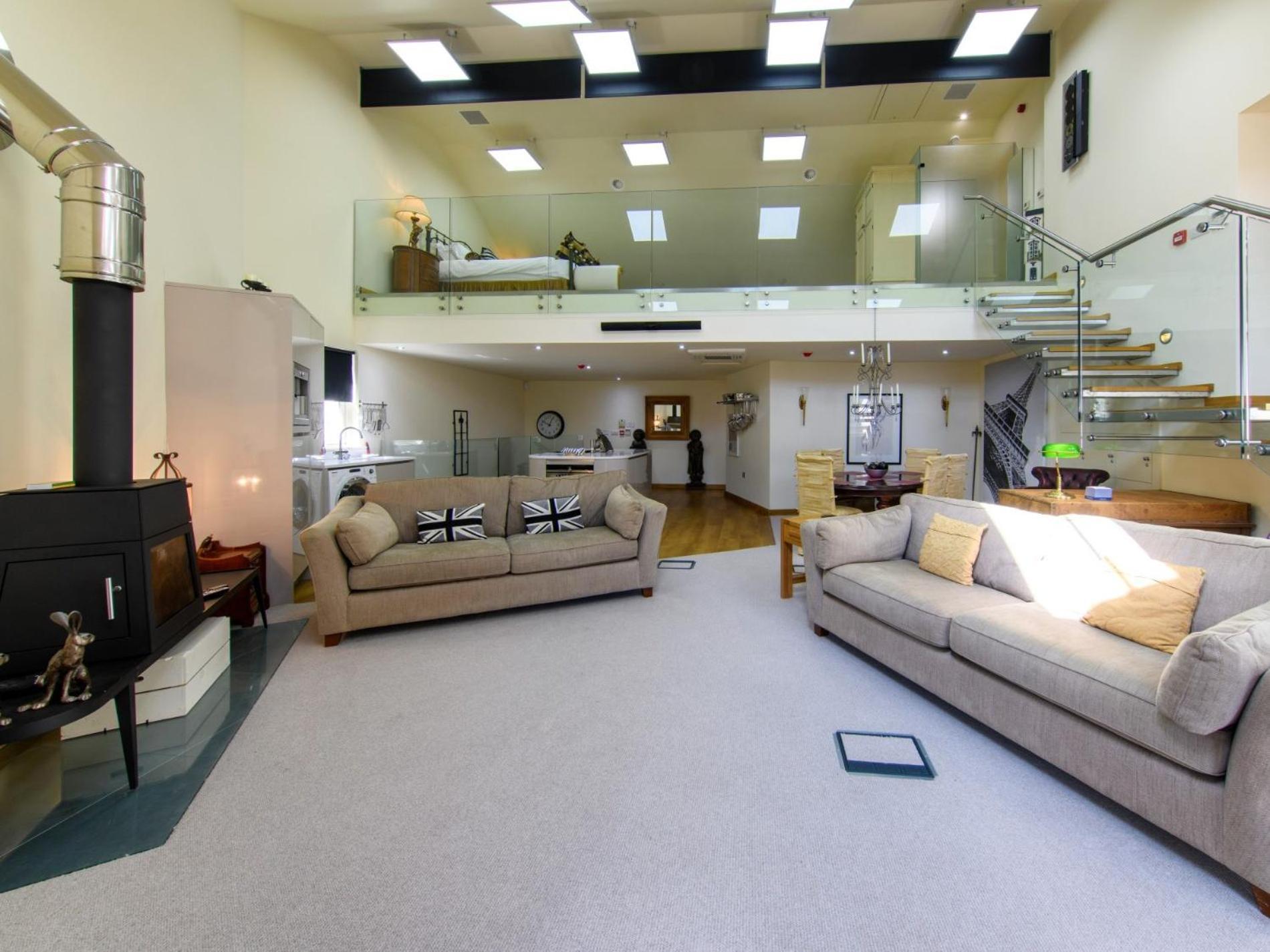 2 Bed In 65305 Apartment Harrogate