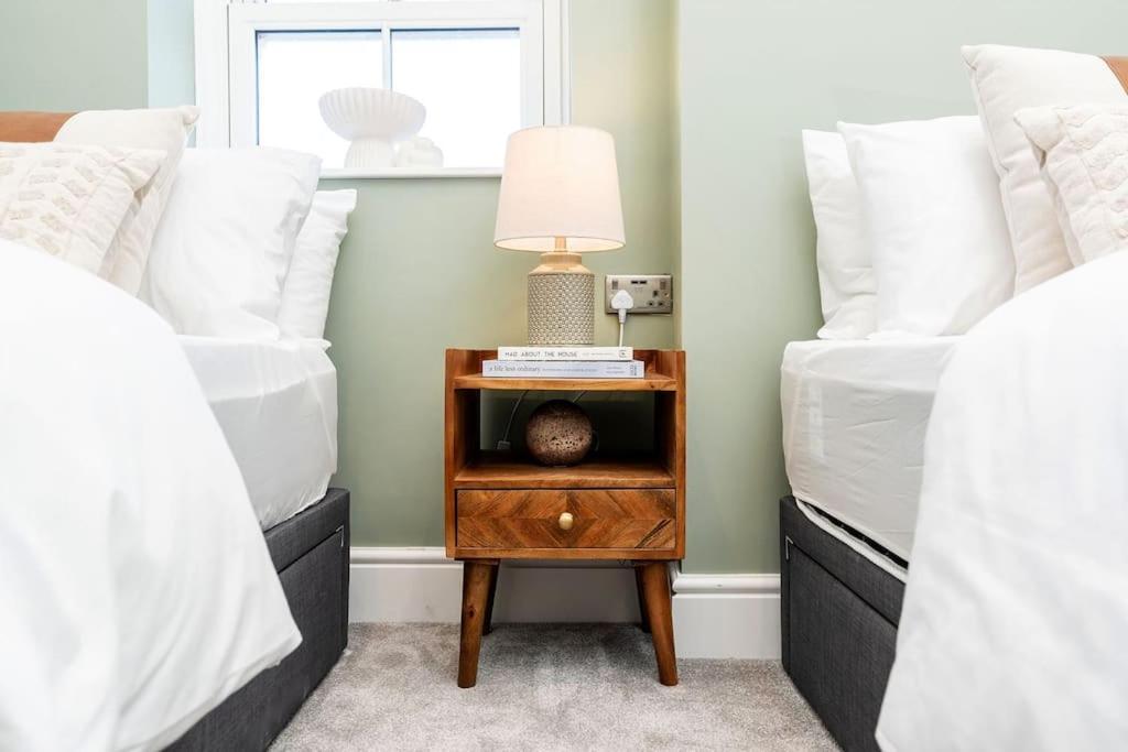 Apartment Granby Gem: Exquisite 3-bed Flat *